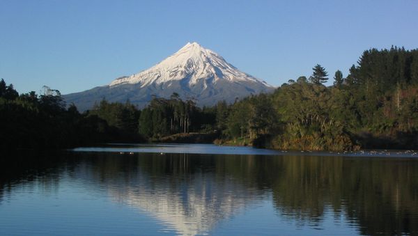 Mount Taranaki Mount Taranaki - Sputnik International