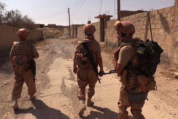 Servicemen during the efforts to demine the city of Deir ez-Zor, Syri Servicemen during the efforts to demine the city of Deir ez-Zor, Syri - Sputnik International