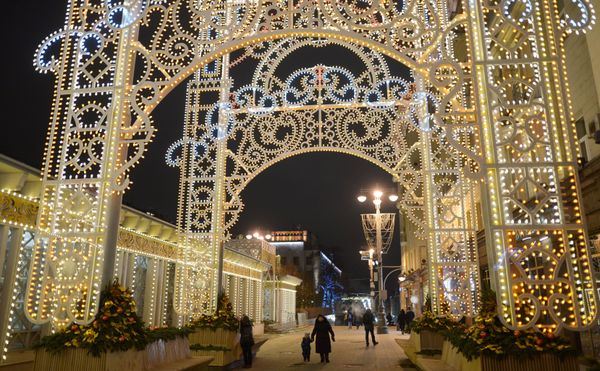The Holidays Are Coming! Christmas Lights in Moscow - Sputnik International