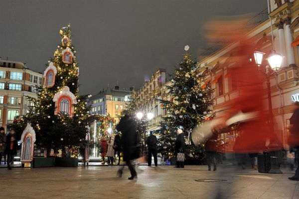 The Holidays Are Coming! Christmas Lights in Moscow - Sputnik International