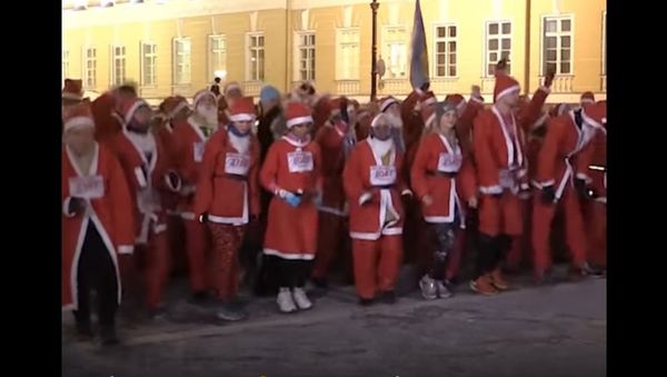 Santa Claus Race Held in St. Petersburg - Sputnik International