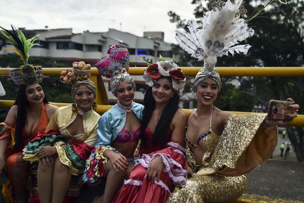 The Passion of Dance: Hot Salsa Dancers Rock Festival in Colombia The Passion of Dance: Hot Salsa Dancers Rock Festival in Colombia - Sputnik International