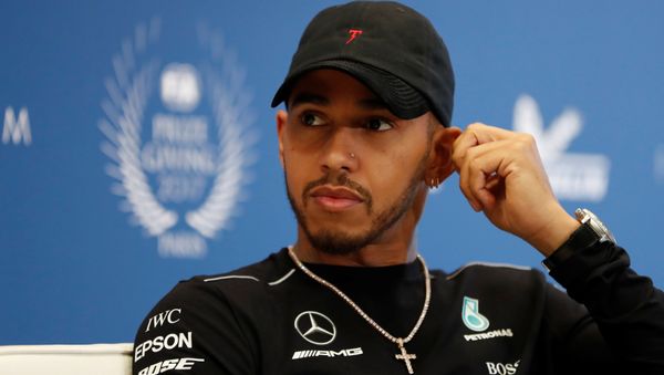 Mercedes' Formula One driver Lewis Hamilton attends the FIA Champions news conference for FIA Prize Giving 2017 in Paris, France December 8, 2017 - Sputnik International