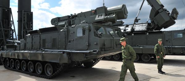S-300V and S-300VM anti-aircraft long distance missile systems showcased at the 2nd International Forum 'Engineering Technologies 2012' in Zhukovsky outside Moscow. File photo - Sputnik International