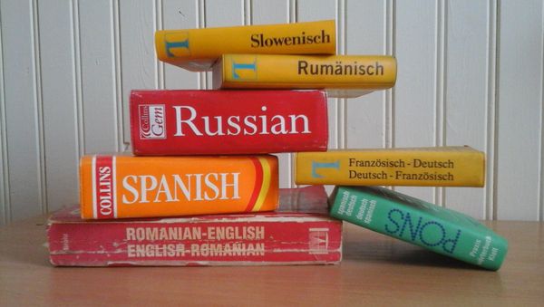 A poll, conducted by the UK market research company Populus on behalf of the British Council, has revealed that about one in five Britons intend to learn a foreign language in 2018 - Sputnik International