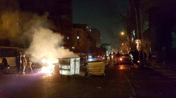People protest in Tehran, Iran December 30, 2017 in this picture obtained from social media - Sputnik International
