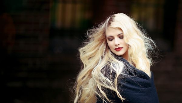 Blonde - Sputnik International