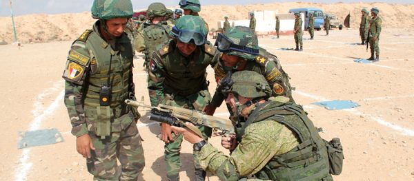 Firearms training with exchange of weapons during the 2016 Friendship Protectors Russia-Egyptian anti-terrorist exercise. File photo Firearms training with exchange of weapons during the 2016 Friendship Protectors Russia-Egyptian anti-terrorist exercise. File photo - Sputnik International
