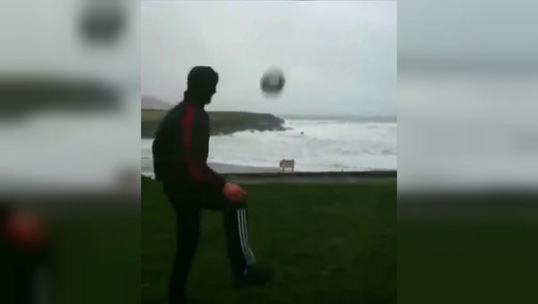Football with storm Eleanor - Sputnik International