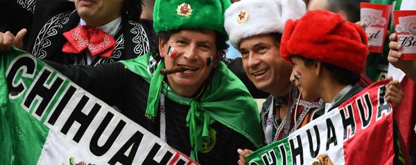 Mexican fans before the 2017 FIFA Confederations Cup match between Mexico and Russia - Sputnik International