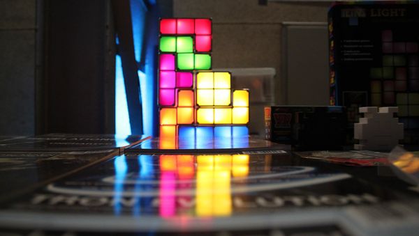Tetris - Sputnik International