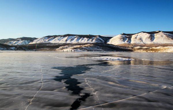 Baikal in Winter: Pure Beauty of a Frozen Lake - Sputnik International