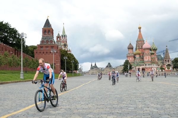 Through the Ages: The Sights of Moscow a Century Ago and Today Through the Ages: The Sights of Moscow a Century Ago and Today - Sputnik International