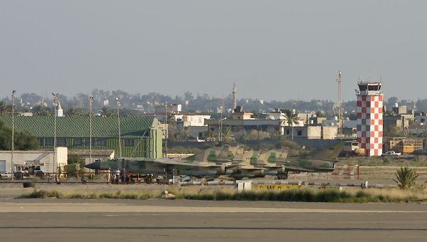 The MiG-23 flight line (with one added Su-22) at Mitiga airport, 2009 - Sputnik International