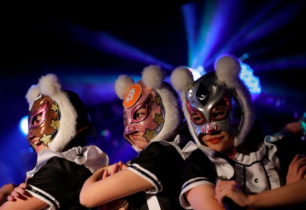 Bitcoin Beats and Ethereum Anthems: Meet the Virtual Currency Girls Bitcoin Beats and Ethereum Anthems: Meet the Virtual Currency Girls - Sputnik International