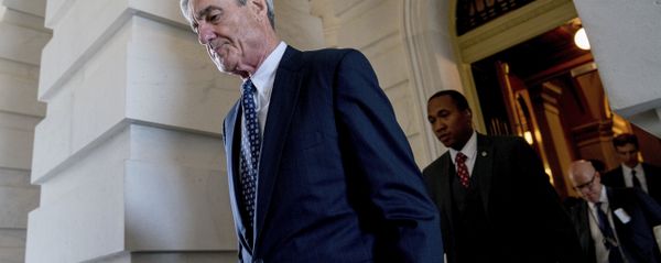 Former FBI Director Robert Mueller, the special counsel probing Russian interference in the 2016 election, departs Capitol Hill following a closed door meeting in Washington. (File) Former FBI Director Robert Mueller, the special counsel probing Russian interference in the 2016 election, departs Capitol Hill following a closed door meeting in Washington. (File) - Sputnik International
