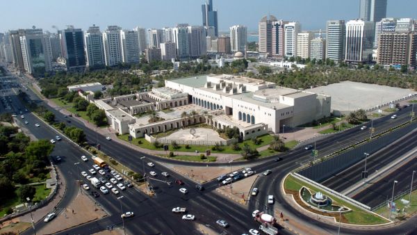 Cars drive on a busy highway intersection in downtown Abu Dhabi. File photo - Sputnik International