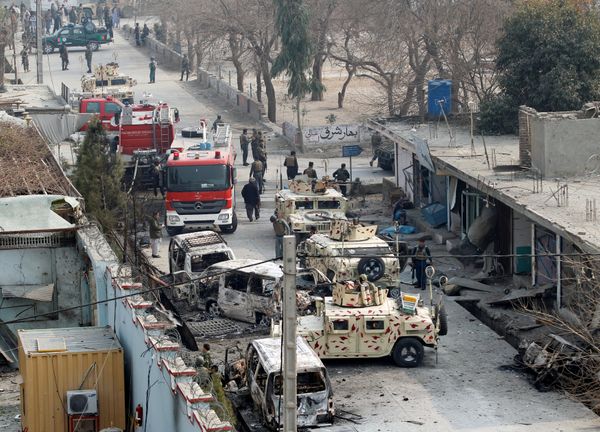 Afghan security forces inspect the site of a blast in Jalalabad, Afghanistan - Sputnik International