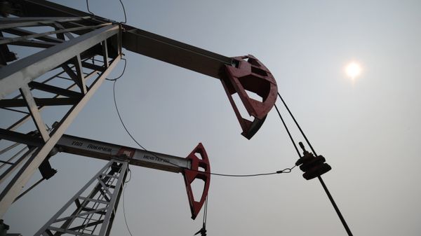Oil production in cities of Khanty-Mansiysk Autonomous Okrug - Sputnik International