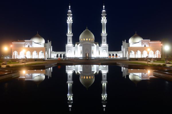 Ak Jami Mosque in the city of Bolgar is seen here during the Izge Bolgar Cıyenı holiday marking the day of Volga Bulgaria's official conversion to Islam - Sputnik International