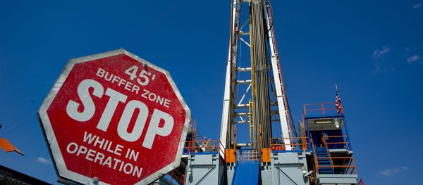 A Consol Energy Horizontal Gas Drilling Rig explores the Marcellus Shale outside the town of Waynesburg (File) A Consol Energy Horizontal Gas Drilling Rig explores the Marcellus Shale outside the town of Waynesburg (File) - Sputnik International