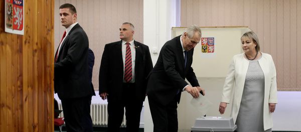 Incumbent president Milos Zeman casts his vote at a polling station during the second round of the presidential election in Prague, Czech Republic January 26, 2018 Incumbent president Milos Zeman casts his vote at a polling station during the second round of the presidential election in Prague, Czech Republic January 26, 2018 - Sputnik International
