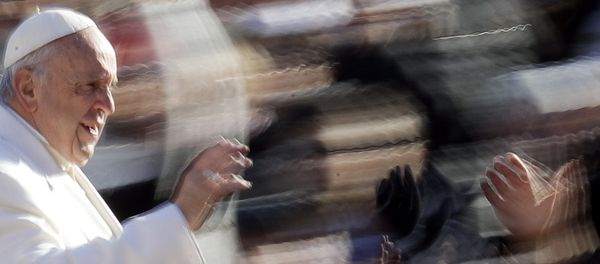 Pope Francis arrives for his weekly general audience, in St. Peter's Square, at the Vatican, Wednesday, Jan. 24, 2018. - Sputnik International