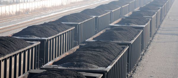 gondola railcars loaded with coal gondola railcars loaded with coal - Sputnik International