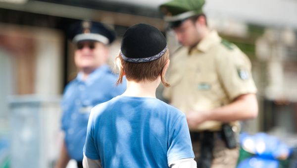 A boy wears a kippah (File) A boy wears a kippah (File) - Sputnik International