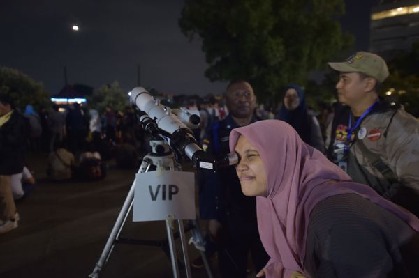 Super Blue Blood Moon Lunar Eclipse Seen Over the World - Sputnik International