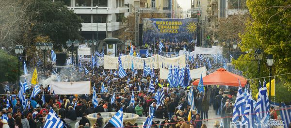 Participants in the Macedonia Is Greece rally in Athens - Sputnik International