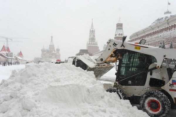 'Blizzard of Century': Snow Apocalypse in Moscow - Sputnik International