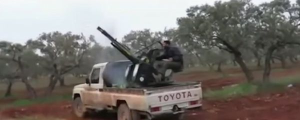 Militants shooting at the Russian Su-25SM fighters. Screenshot. - Sputnik International