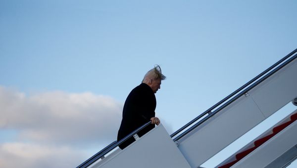 President Donald Trump arrives to board Air Force One for travel to Palm Beach from Joint Base Andrews, Maryland, U.S., February 2, 2018. - Sputnik International