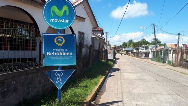 In countries like Nicaragua (pictured) Movistar is the most popular cellphone network with millions of subscribers - Sputnik International