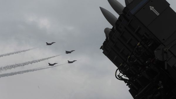 F-16 fighter jets and surface-to-air missile system (File) - Sputnik International