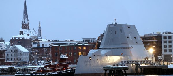 The future USS Michael Monsoor docks in Portland, Maine, following offshore sea trials, Wednesday, Jan. 17, 2018. The Bath Iron Works-built ship is the second in the Zumwalt class of stealth destroyers. The future USS Michael Monsoor docks in Portland, Maine, following offshore sea trials, Wednesday, Jan. 17, 2018. The Bath Iron Works-built ship is the second in the Zumwalt class of stealth destroyers. - Sputnik International