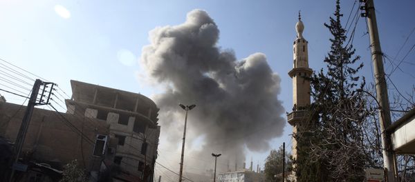 Smoke rises from the rebel held besieged town of Hamouriyeh, eastern Ghouta, near Damascus, Syria, February 21, 2018 Smoke rises from the rebel held besieged town of Hamouriyeh, eastern Ghouta, near Damascus, Syria, February 21, 2018 - Sputnik International