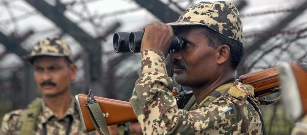 (File) Indian Border Security Force soldiers patrol at Champakgachh village, on the India-Bangladesh border, about 12 kilometers (7 miles) from Siliguri, India, Tuesday, Sept. 6, 2011 - Sputnik International