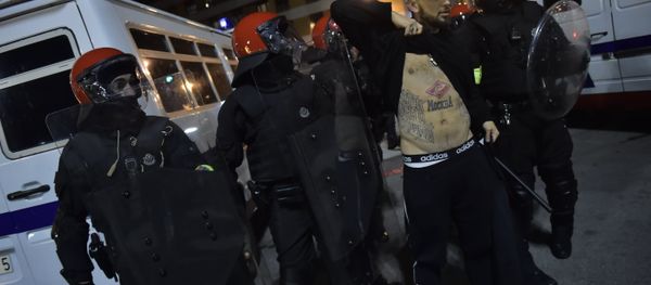 Basque riot police controls a follower of FC Spartak Moskva before the match during the Europa League - round of 32, 2nd leg, between Athletic Bilbao and FC Spartak Moskva, at San Mames stadium, in Bilbao, northern Spain, Thursday, Feb.22, 2018. Basque riot police controls a follower of FC Spartak Moskva before the match during the Europa League - round of 32, 2nd leg, between Athletic Bilbao and FC Spartak Moskva, at San Mames stadium, in Bilbao, northern Spain, Thursday, Feb.22, 2018. - Sputnik International