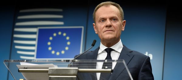 European Council Council Donald Tusk holds a joint press conference with the European Commission President after an informal meeting of the 27 EU heads of state or government at the European Council headquarters in Brussels on February 23, 2018 - Sputnik International