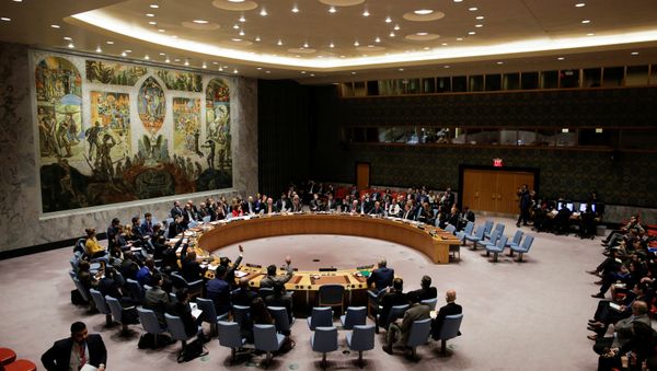 Members of the United Nations Security Council vote for ceasefire to Syrian bombing in eastern Ghouta, at the United Nations headquarters in New York, U.S., February 24, 2018 - Sputnik International