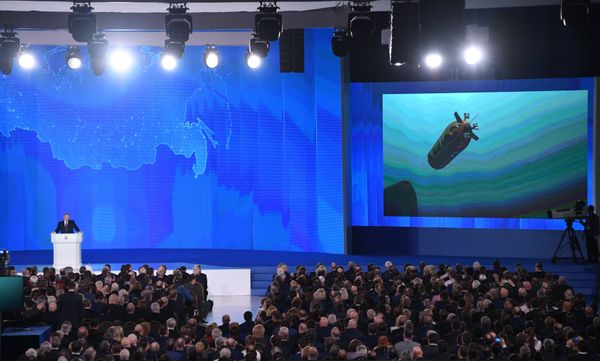Russian President Vladimir Putin delivers his annual Presidential Address to the Federal Assembly at the Manezh Central Exhibition Hall - Sputnik International