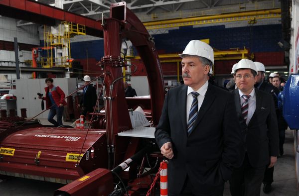 Pavel Grudinin: To Be Respected, Russia Needs to Be Strong Economically Pavel Grudinin: To Be Respected, Russia Needs to Be Strong Economically - Sputnik International