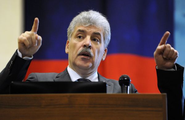 Pavel Grudinin: To Be Respected, Russia Needs to Be Strong Economically Pavel Grudinin: To Be Respected, Russia Needs to Be Strong Economically - Sputnik International