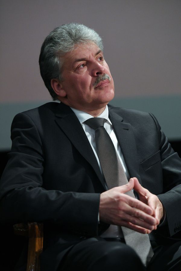 Pavel Grudinin: To Be Respected, Russia Needs to Be Strong Economically Pavel Grudinin: To Be Respected, Russia Needs to Be Strong Economically - Sputnik International