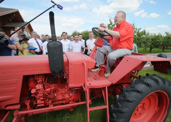 Vladimir Zhirinovsky: Industrialization Without Migrants - Sputnik International