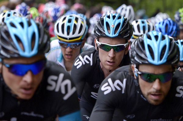 In this Tuesday, May 14, 2013 file photo Britain's Bradley Wiggins, second from right, pedals during the the 10th stage of the Giro d'Italia, Tour of Italy cycling race, from Cordenons to Altopiano del Montasio. - Sputnik International