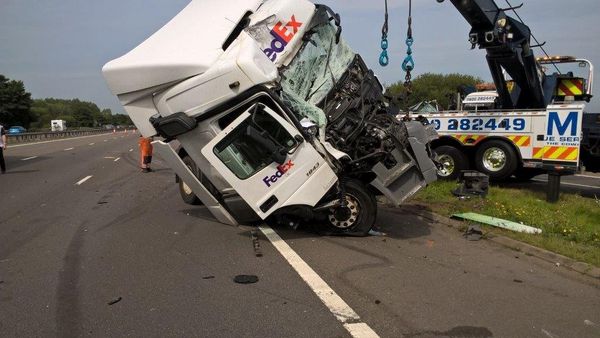 UK Coroner Says Government's £1.5bn Smart Motorways Programme Poses 'Ongoing Risk of Future Deaths' UK Coroner Says Government's £1.5bn Smart Motorways Programme Poses 'Ongoing Risk of Future Deaths' - Sputnik International