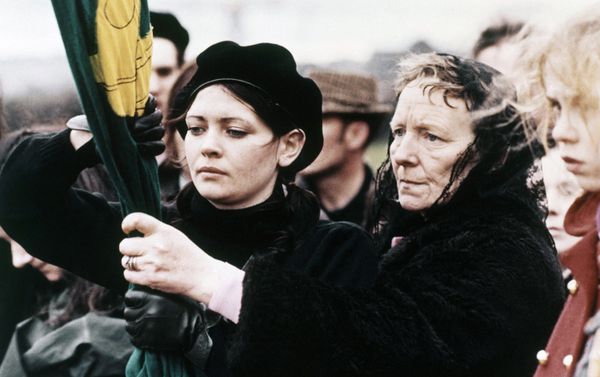 A young girl member of the Irish Republican Army (IRA) carries a flag during the movement’s parade to the Milltown Cemetery, where the IRA buries its dead, in Belfast, Northern Ireland on April 2, 1972. A young girl member of the Irish Republican Army (IRA) carries a flag during the movement’s parade to the Milltown Cemetery, where the IRA buries its dead, in Belfast, Northern Ireland on April 2, 1972. - Sputnik International